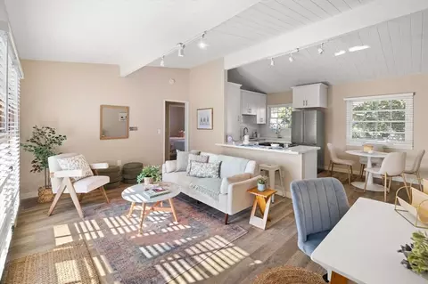 221 Bath St, Santa Barbara, CA 93101