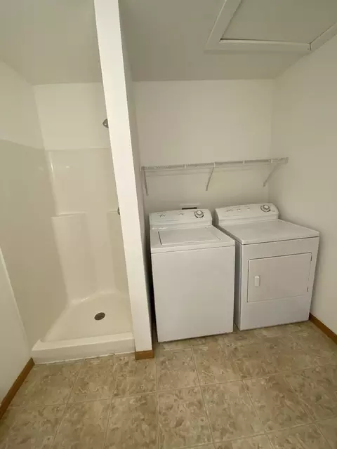 15101560 W Pine St, Baraboo, WI 53913 photo 3
