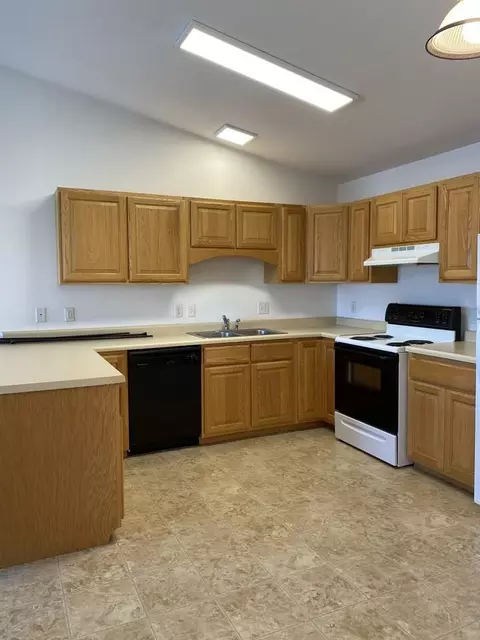 15101560 W Pine St, Baraboo, WI 53913 photo 4