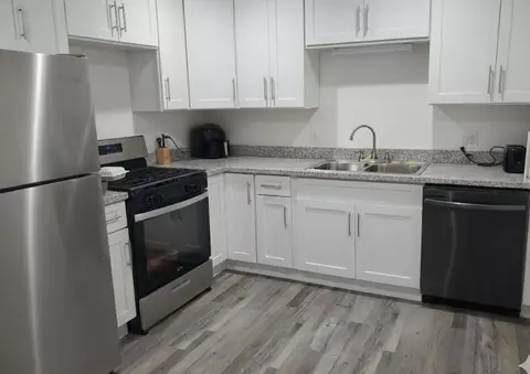 1937 W Shields Ave, Fresno, CA 93705