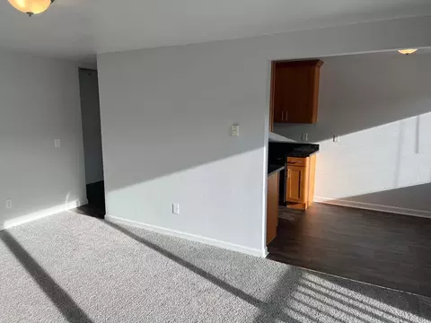 514 NE 112th St, Seattle, WA 98125