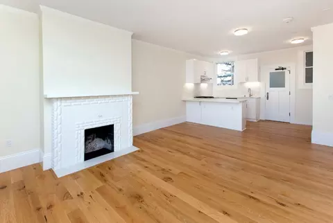 3525 17th St, San Francisco, CA 94110