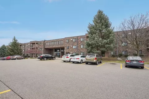 301 E Burnsville Pkwy, Burnsville, MN 55337