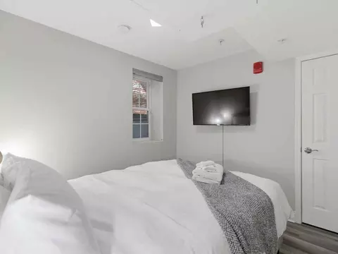 1425 P St NW, Washington, DC 20005 photo 4