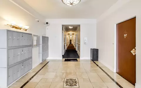 947 Bush St, San Francisco, CA 94109