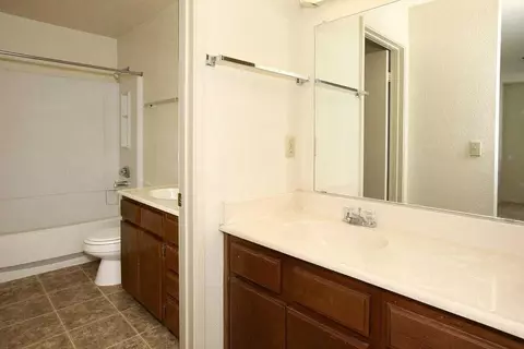 8200 Kroll Way, Bakersfield, CA 93311 photo 42