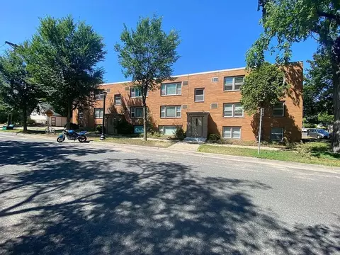 900 W 25th St, Minneapolis, MN 55405 photo 6