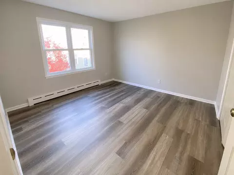 900 W 25th St, Minneapolis, MN 55405 photo 7