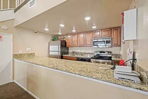 921 Paseo Camarillo, Camarillo, CA 93010 photo 24