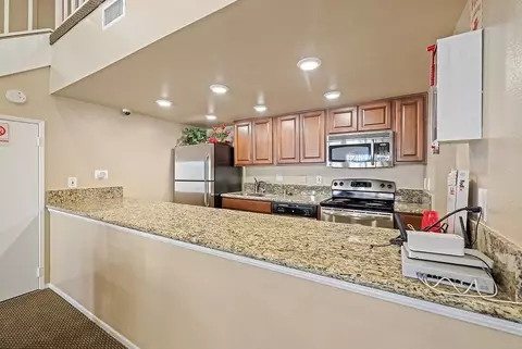 921 Paseo Camarillo, Camarillo, CA 93010 photo 24