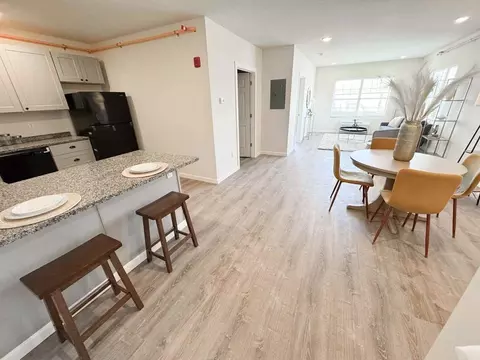 327 Pine St, Pawtucket, RI 02860
