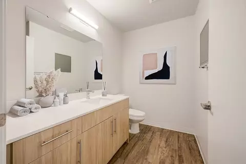 422 Yale Ave N, Seattle, WA 98109 photo 15