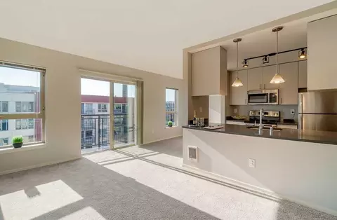 422 Yale Ave N, Seattle, WA 98109 photo 46
