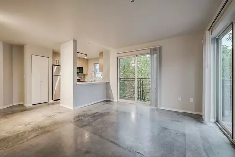 422 Yale Ave N, Seattle, WA 98109 photo 24