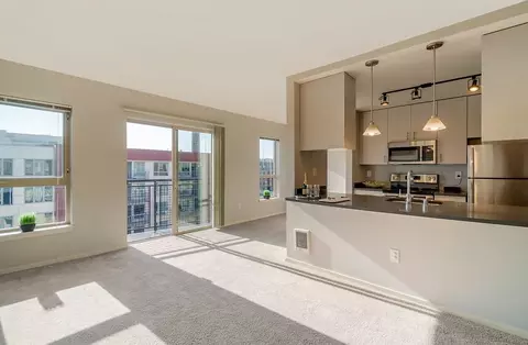 422 Yale Ave N, Seattle, WA 98109 photo 46