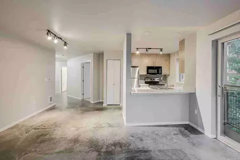 422 Yale Ave N, Seattle, WA 98109 photo 54