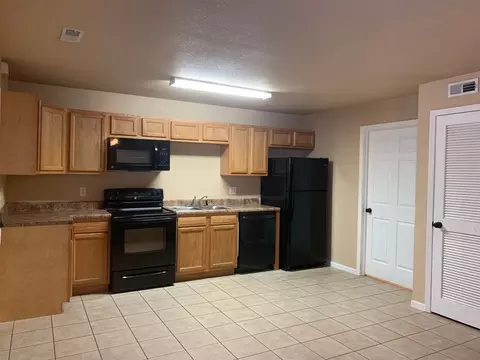16529 Hunters Ridge Ln, Saint Robert, MO 65584 photo 4