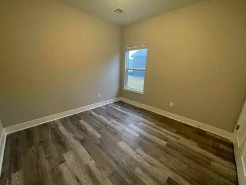 1628385 W Ike Ct, Goddard, KS 67052