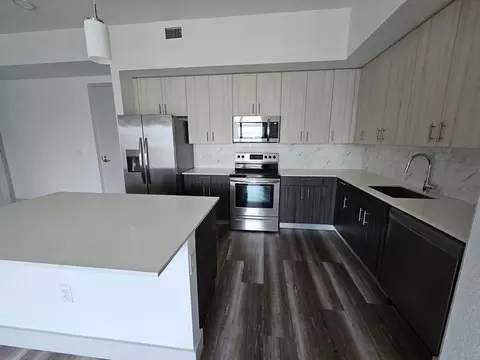 400 SE Central Pkwy, Stuart, FL 34994 photo 10