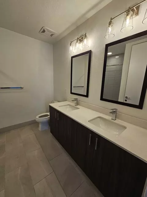 400 SE Central Pkwy, Stuart, FL 34994 photo 3