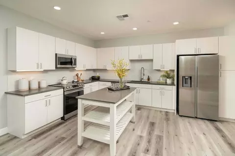 24100 N 19th Ave, Phoenix, AZ 85085 photo 6