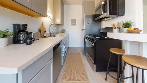 6587 Cervantes Rd, Isla Vista, CA 93117