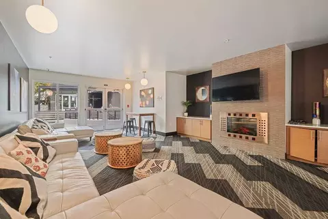 523 Broadway E, Seattle, WA 98102 photo 35