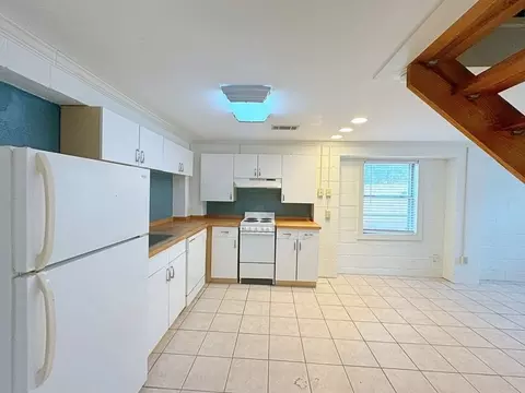 878 Kenmore Ave, Baton Rouge, LA 70806