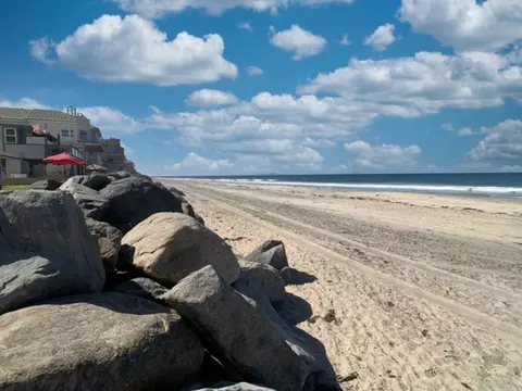 1365 Seacoast Dr, Imperial Beach, CA 91932