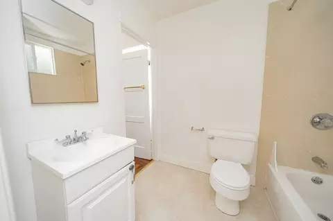2247 Derby St, Berkeley, CA 94705 photo 9