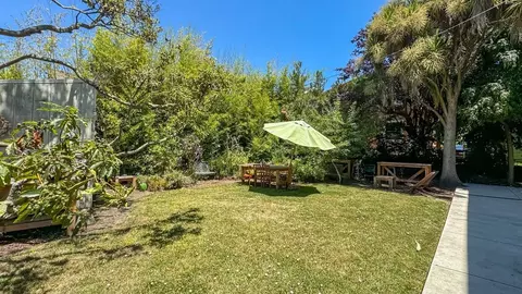 2247 Derby St, Berkeley, CA 94705 photo 15