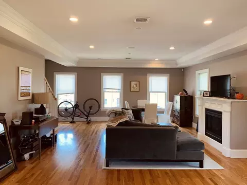 341 Gallivan Blvd, Boston, MA 02124