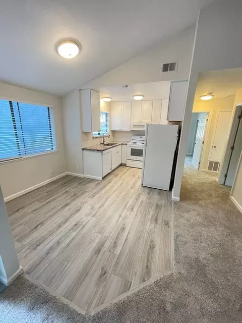1032 Vermont St, San Jose, CA 95126