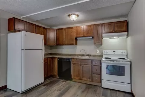 1721 Broadway St S, Menomonie, WI 54751