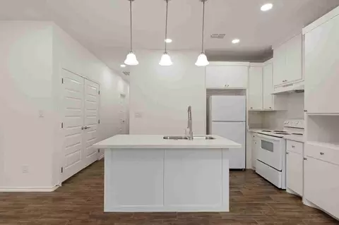 2323 N Valley Cir, La Feria, TX 78559