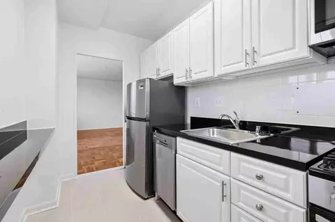 2800 Quebec St NW, Washington, DC 20008 photo 43