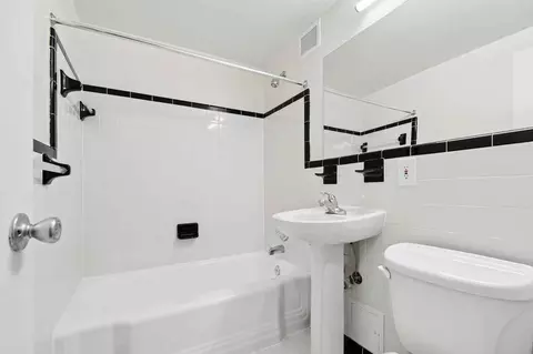 2800 Quebec St NW, Washington, DC 20008 photo 48
