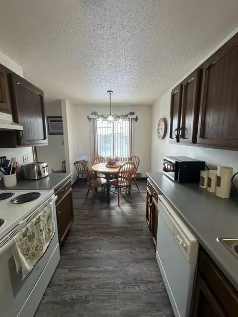 3015 20th St S, Moorhead, MN 56560 photo 3