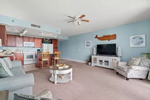9860 S Thomas Dr, Panama City Beach, FL 32408