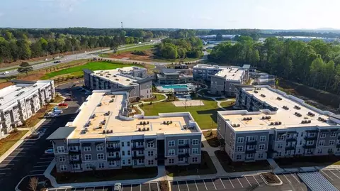 200 Aycock Ave, Monroe, GA 30655
