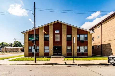 2225 E 87th St, Chicago, IL 60617 photo 14