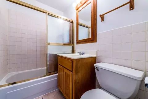 2225 E 87th St, Chicago, IL 60617 photo 12
