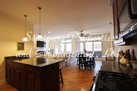2656 N Halsted St, Chicago, IL 60614