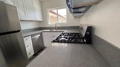 4055 48th St, San Diego, CA 92105