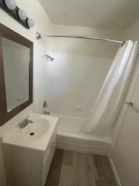701 Meyer Ln, Redondo Beach, CA 90278 photo 7