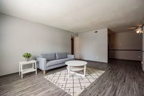1616 Alameda St, Norman, OK 73071