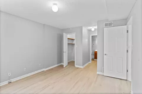 501 Vilas St, Leavenworth, KS 66048 photo 8