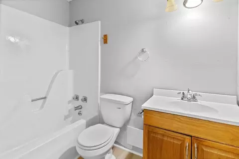 501 Vilas St, Leavenworth, KS 66048 photo 9