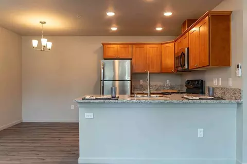 2530 SW Cherry Park Rd, Troutdale, OR 97060