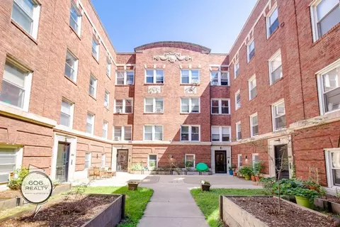 836 E 53rd St, Chicago, IL 60615